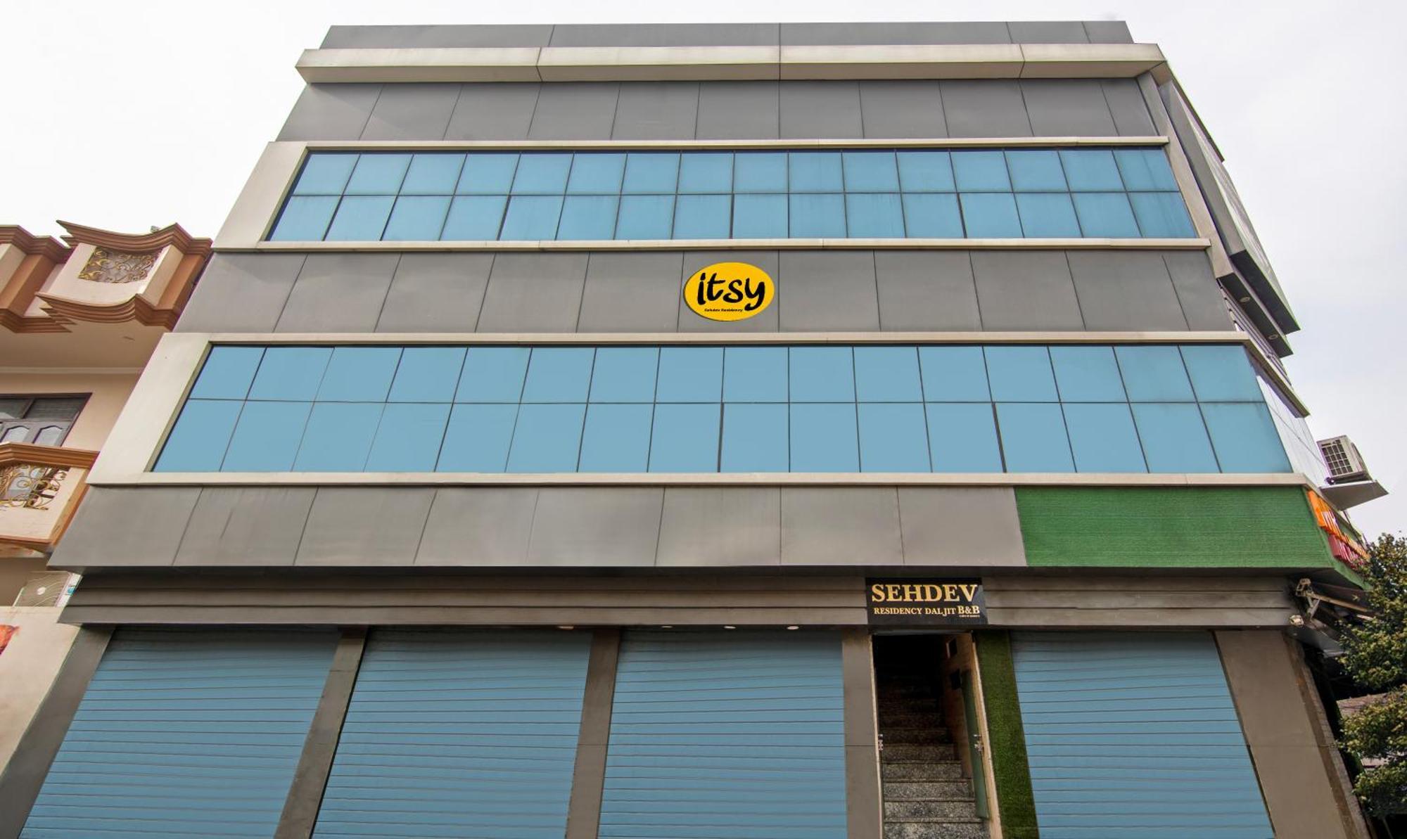 Itsy Hotels Sehdev Residency, Near Golden Temple Amritsar Eksteriør bilde